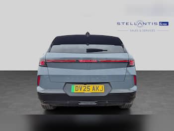 Used Vauxhall Grandland 2025 for sale - 79713240: Photo