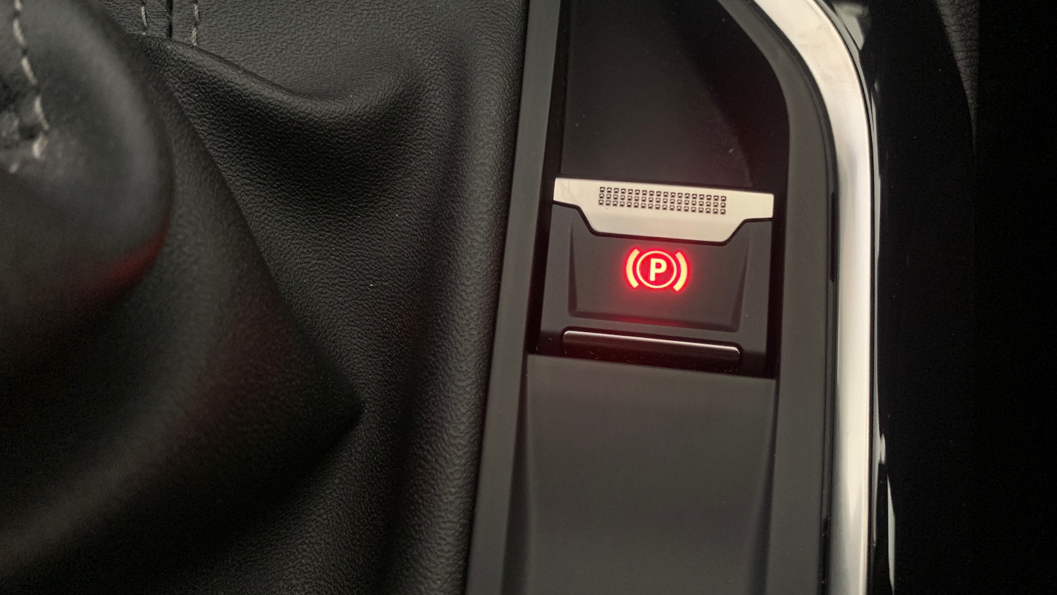 Used Peugeot 3008 2019 for sale - 76447008: Photo 29