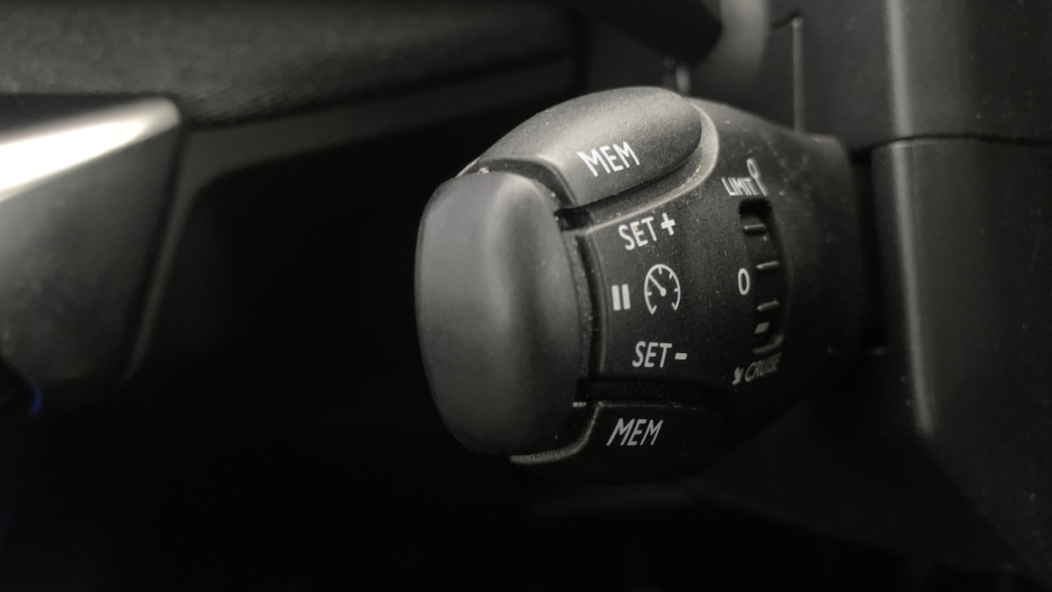 Used Peugeot 3008 2019 for sale - 76447008: Photo 33