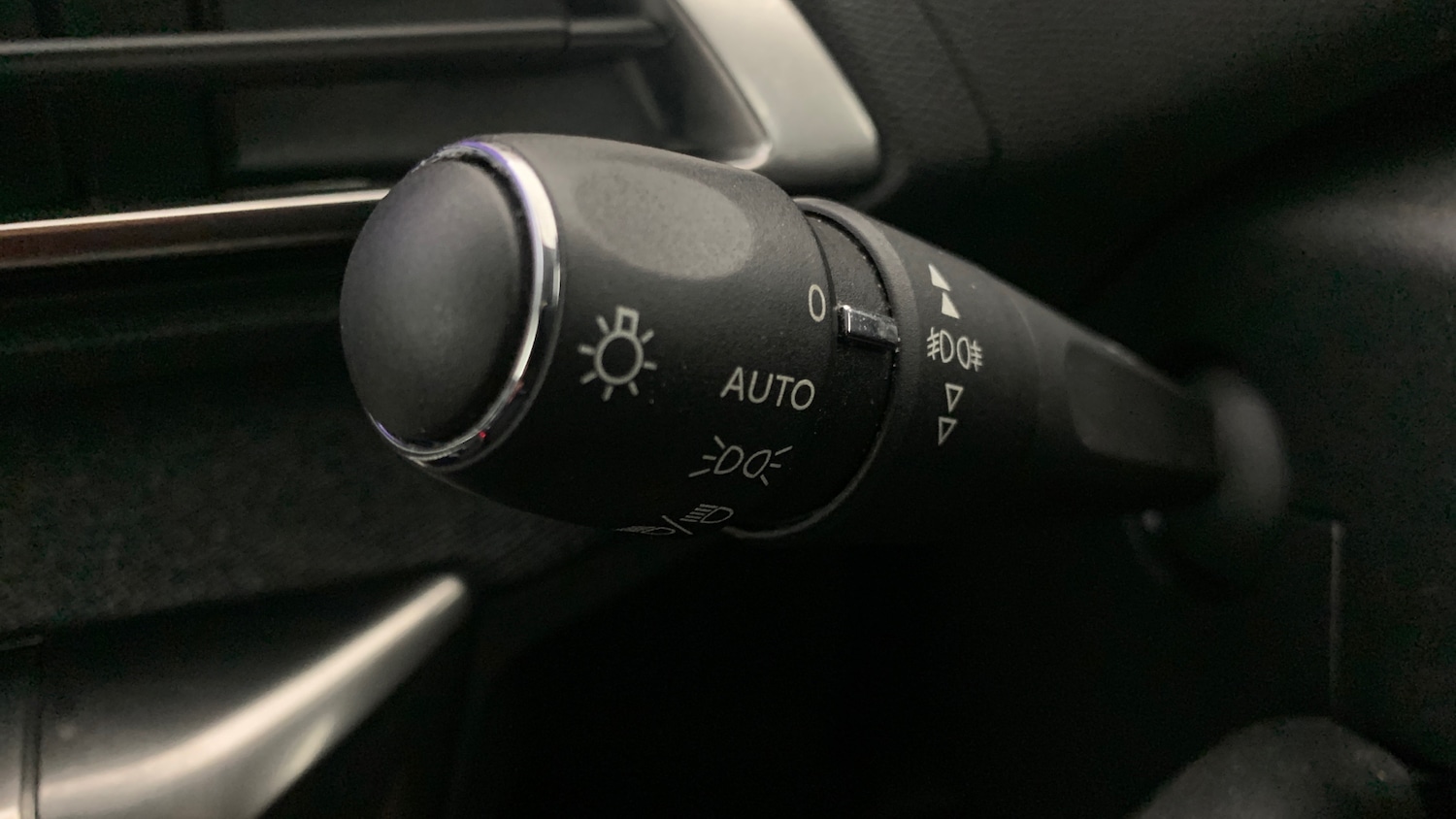 Used Peugeot 3008 2019 for sale - 76447008: Photo 34