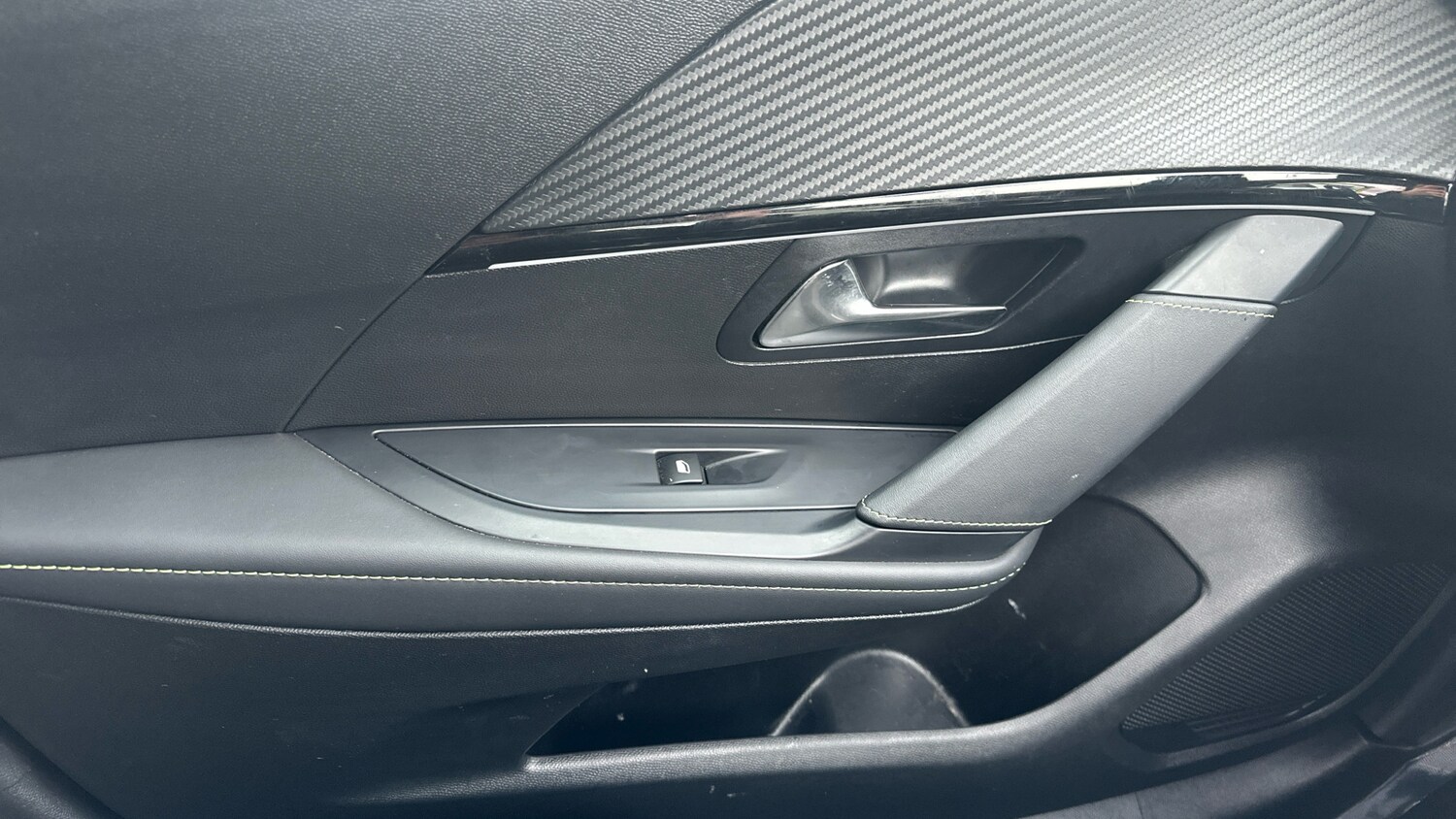 Used Peugeot 208 2024 for sale - 77497956: Photo 40