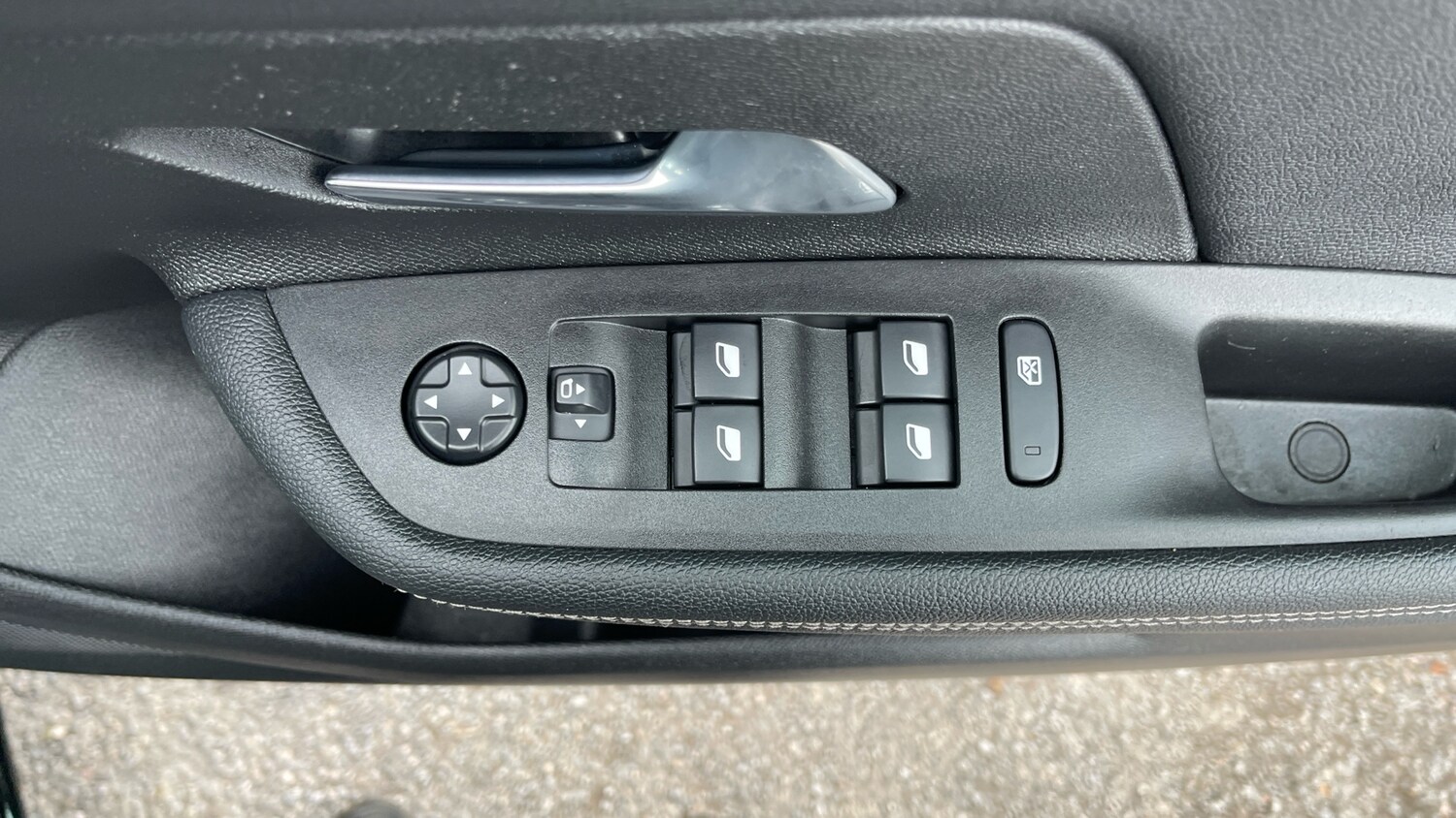 Used Vauxhall Mokka 2023 for sale - 75929264: Photo 22