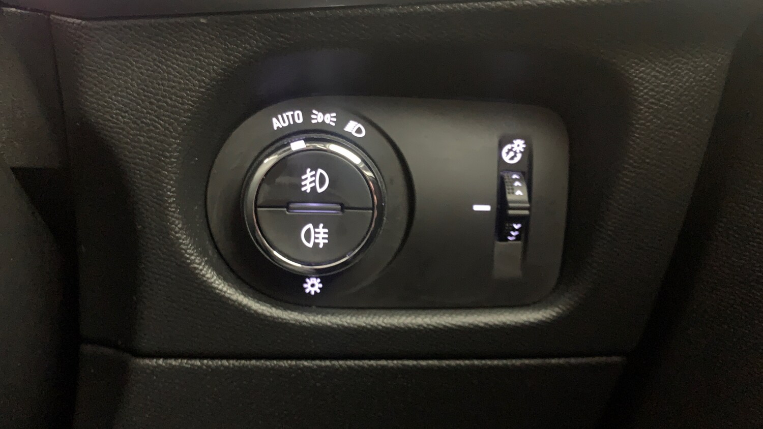 Used Vauxhall Mokka 2022 for sale - 75950514: Photo 20