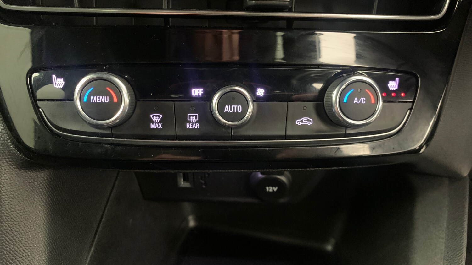 Used Vauxhall Mokka 2022 for sale - 75950514: Photo 29