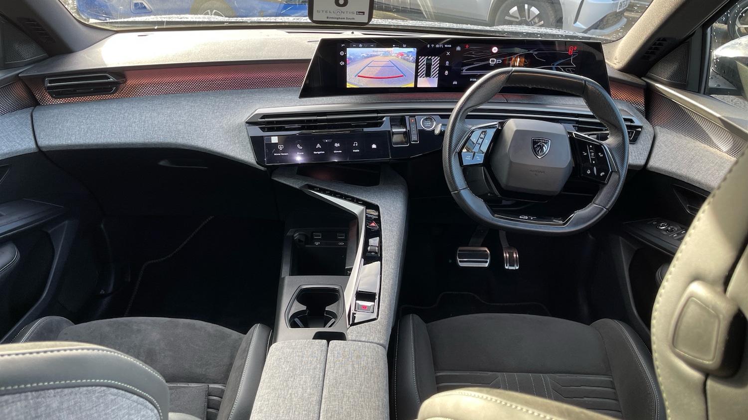 Used Peugeot 3008 2024 for sale - 76966100: Photo 4