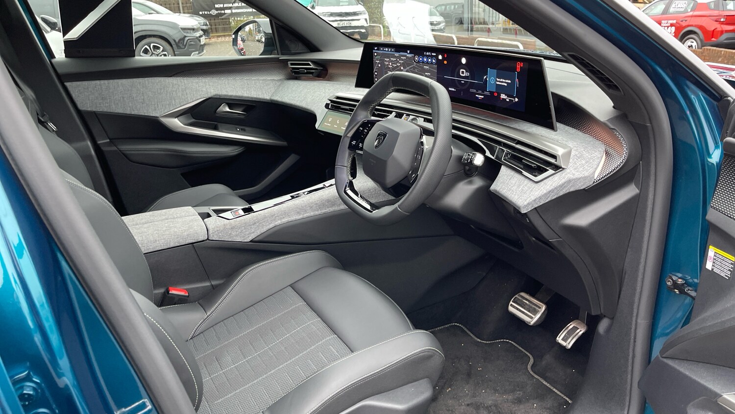 Used Peugeot 5008 2025 for sale - 76400050: Photo 11