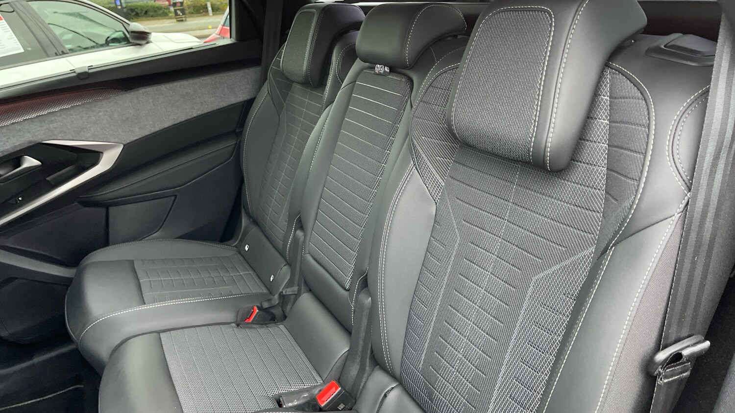 Used Peugeot 5008 2025 for sale - 76400050: Photo 25