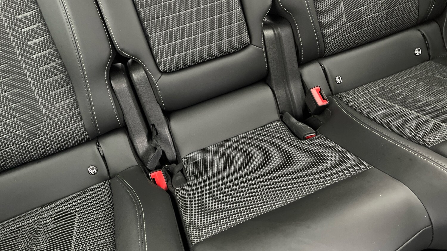 Used Peugeot 5008 2025 for sale - 76400050: Photo 33