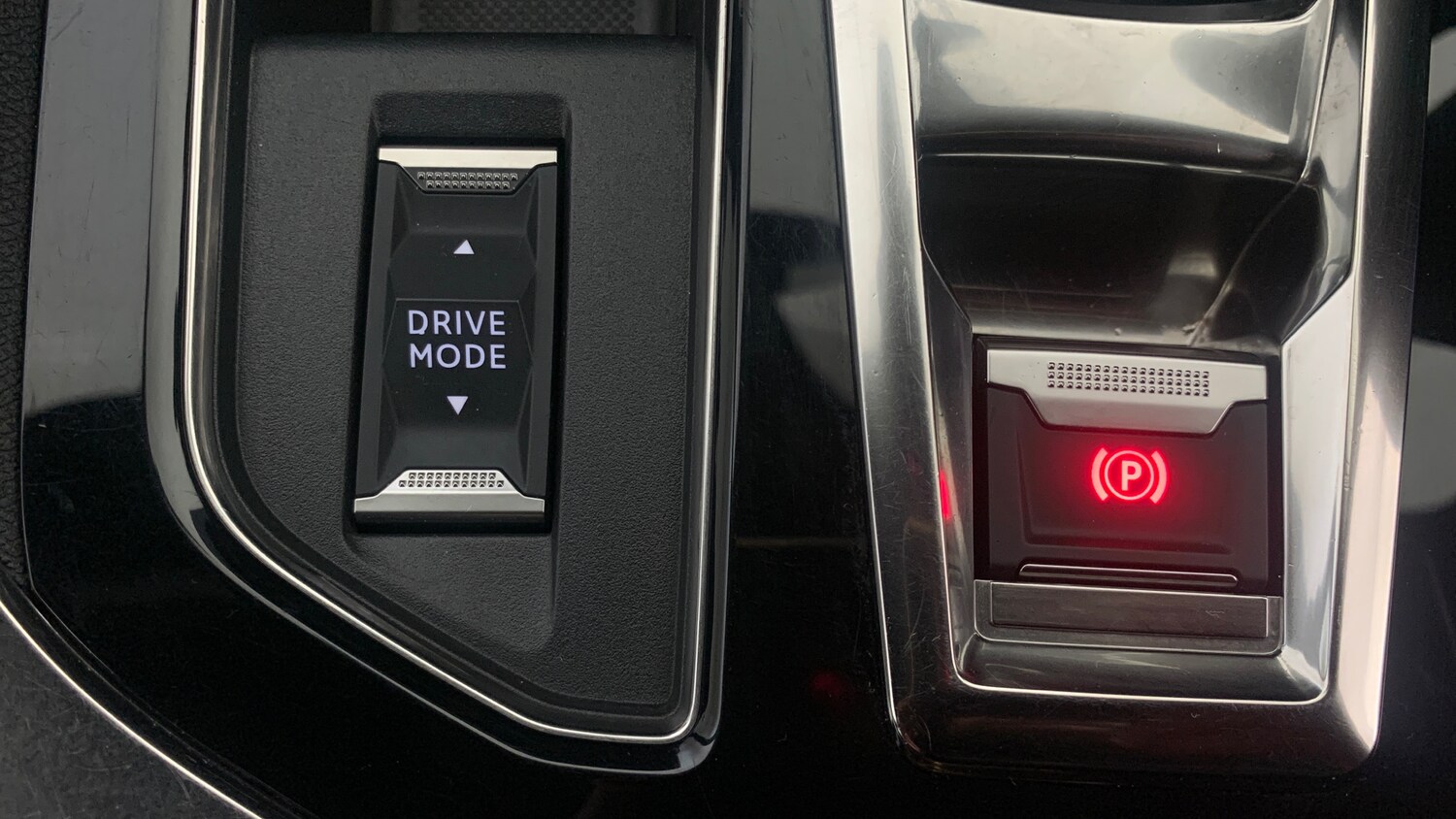 Used Peugeot 3008 2021 for sale - 77539152: Photo 32