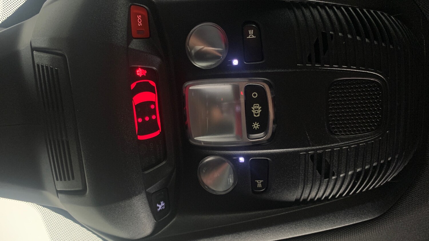 Used Peugeot 3008 2021 for sale - 77539152: Photo 37