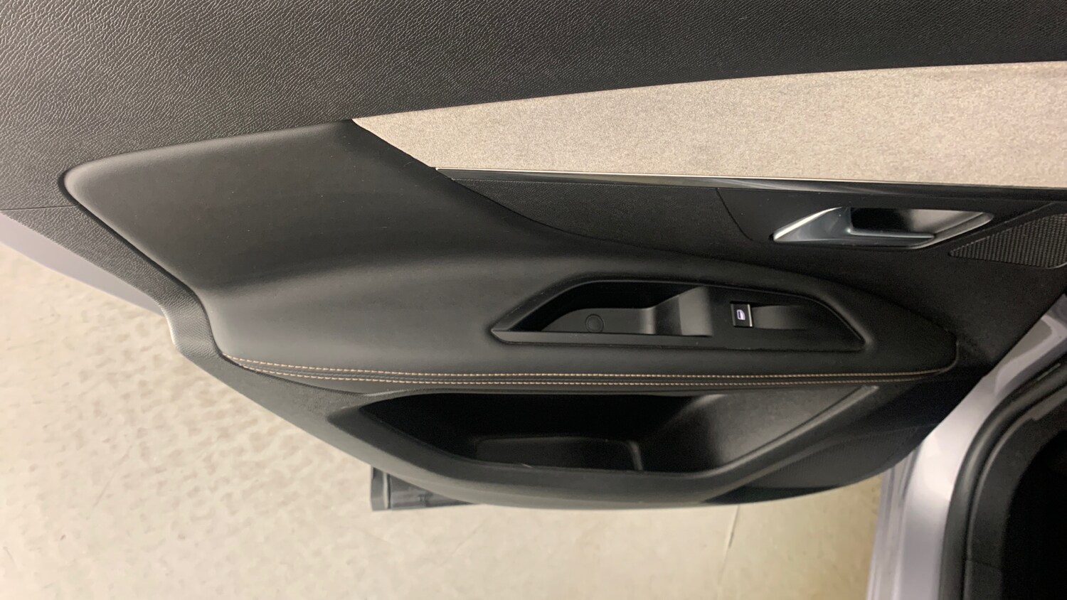 Used Peugeot 3008 2021 for sale - 77539152: Photo 46