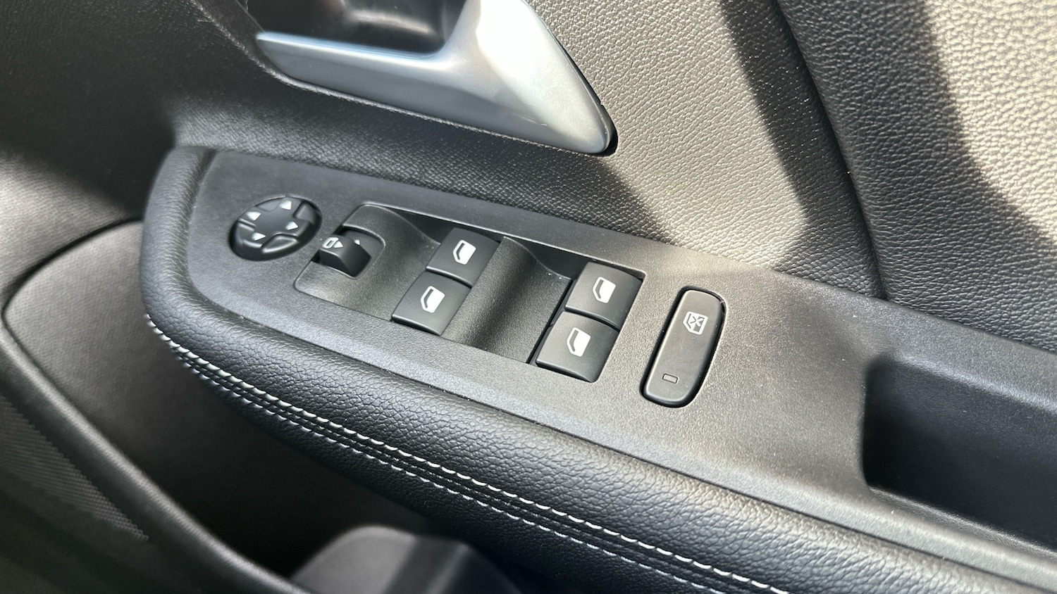 Used Vauxhall Mokka 2025 for sale - 77511936: Photo 22