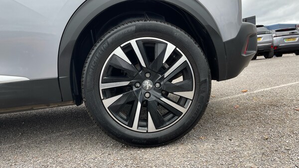 Used Peugeot 2008 2020 for sale - 76154018: Photo 15