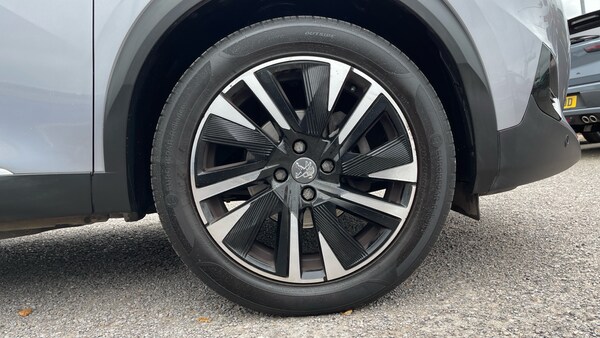 Used Peugeot 2008 2020 for sale - 76154018: Photo 17