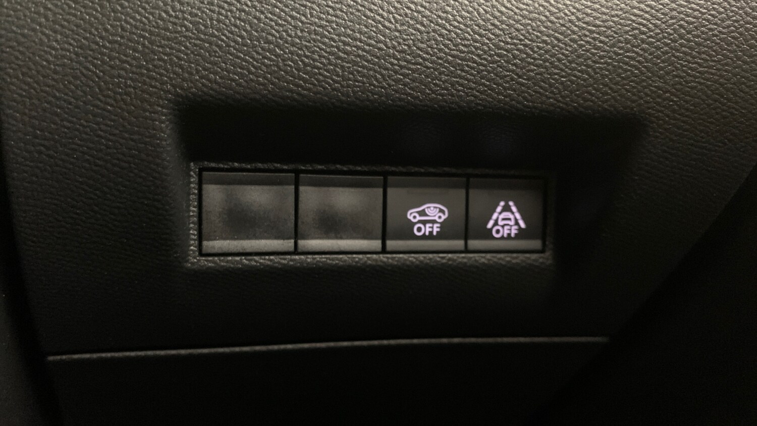 Used Peugeot 2008 2020 for sale - 76154018: Photo 20