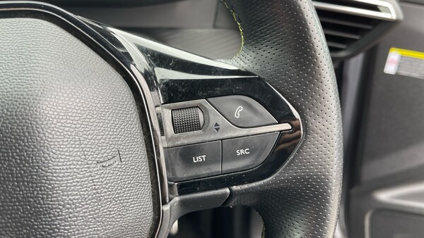 Used Peugeot 2008 2020 for sale - 76154018: Photo 24