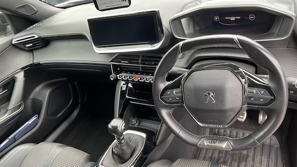 Used Peugeot 2008 2020 for sale - 76154018: Photo 4