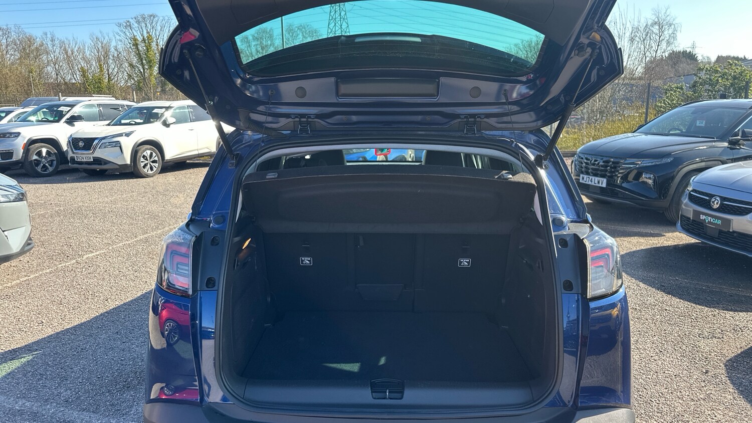 Used Vauxhall Crossland 2023 for sale - 77941343: Photo 19