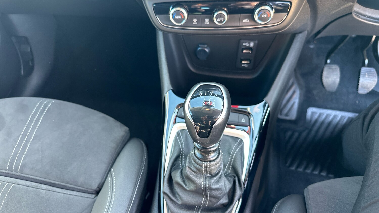 Used Vauxhall Crossland 2023 for sale - 77941343: Photo 20