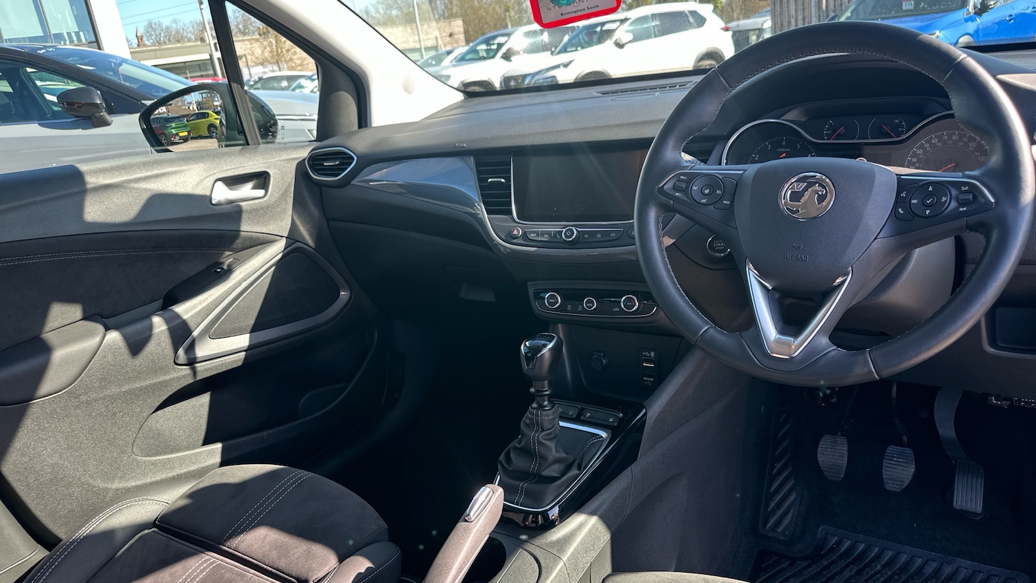 Used Vauxhall Crossland 2023 for sale - 77941343: Photo 4