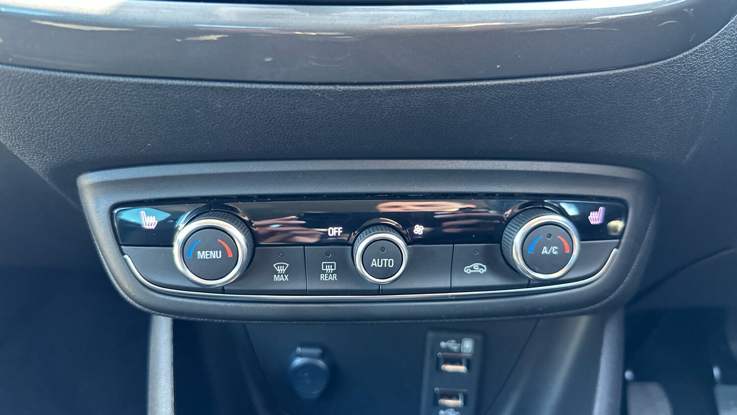 Used Vauxhall Crossland 2023 for sale - 77941343: Photo 52