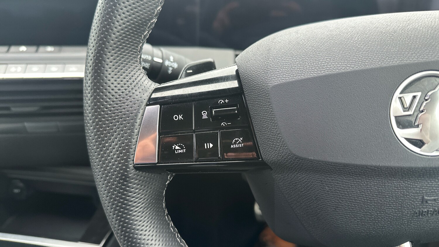 Used Vauxhall Astra 2024 for sale - 77672536: Photo 23