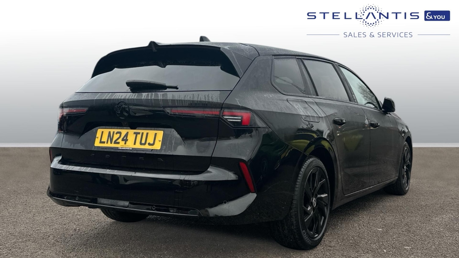 Used Vauxhall Astra 2024 for sale - 77672536: Photo 3