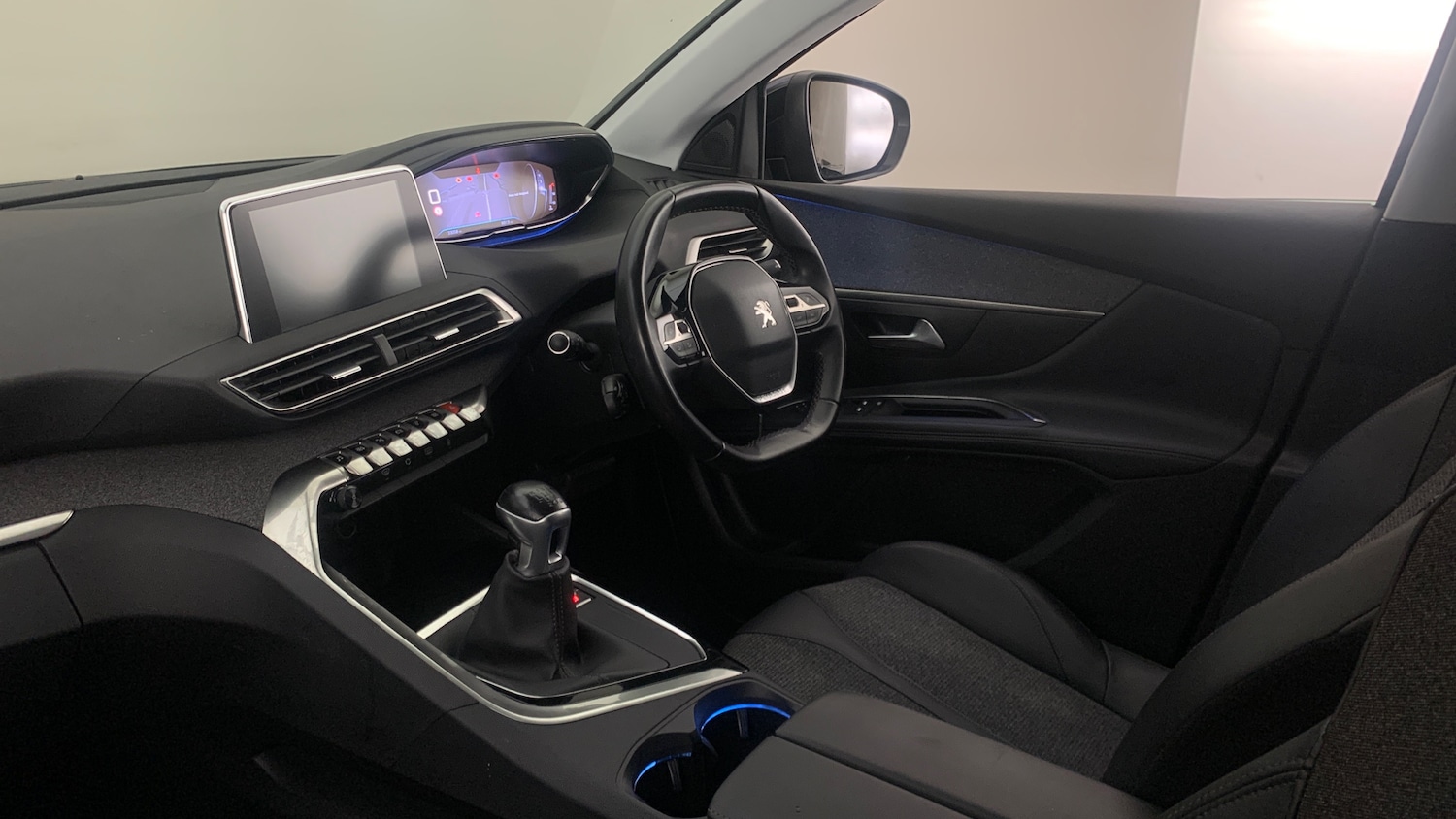 Used Peugeot 5008 2019 for sale - 77893548: Photo 2