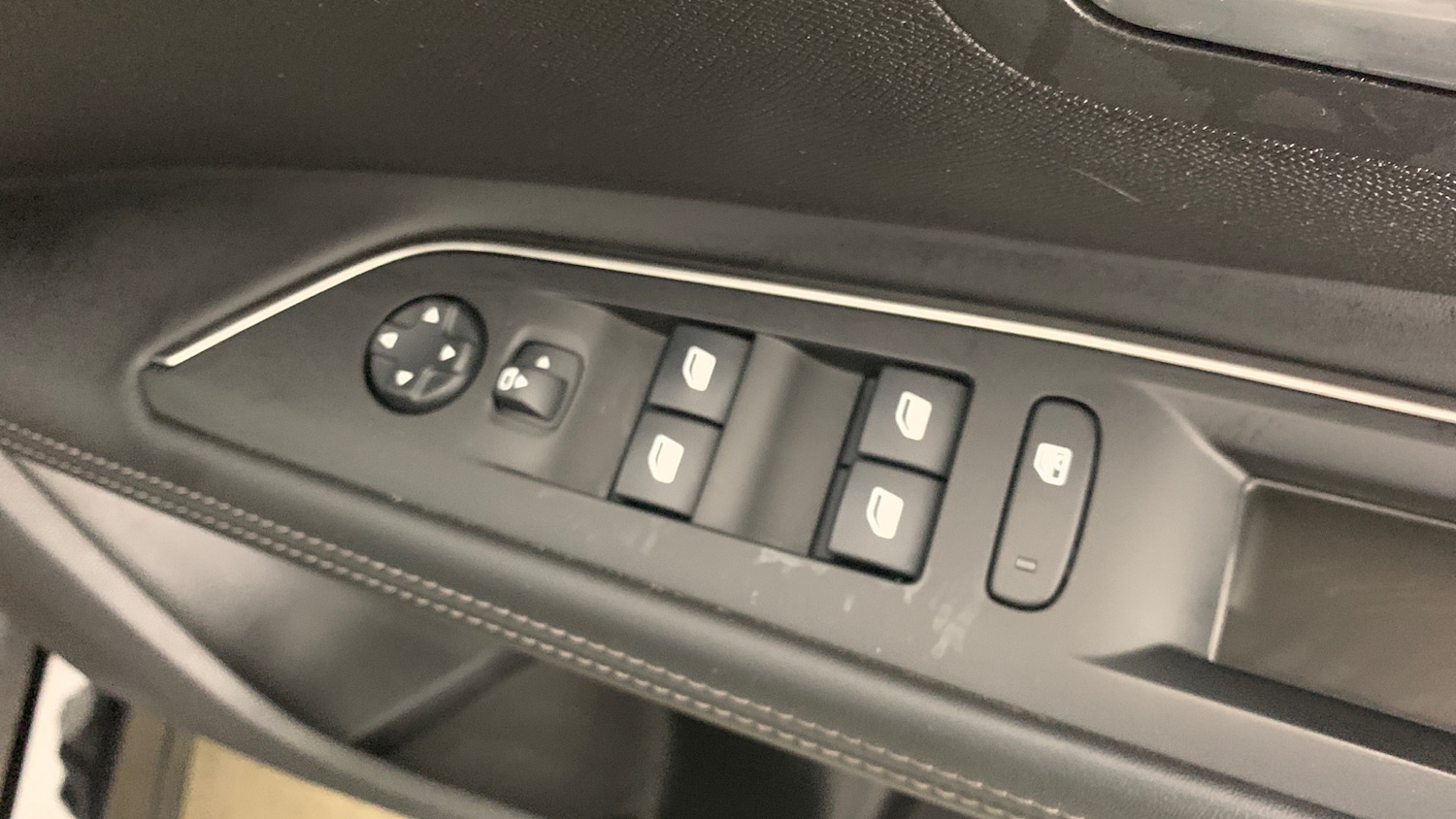 Used Peugeot 5008 2019 for sale - 77893548: Photo 41