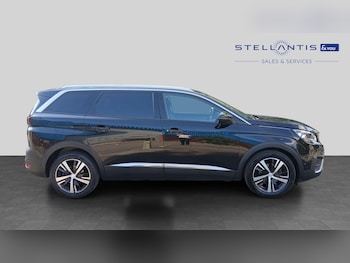 Used Peugeot 5008 2019 for sale - 79465882: Photo