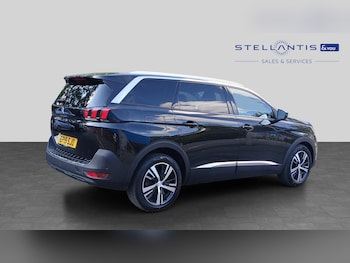 Used Peugeot 5008 2019 for sale - 79465882: Photo