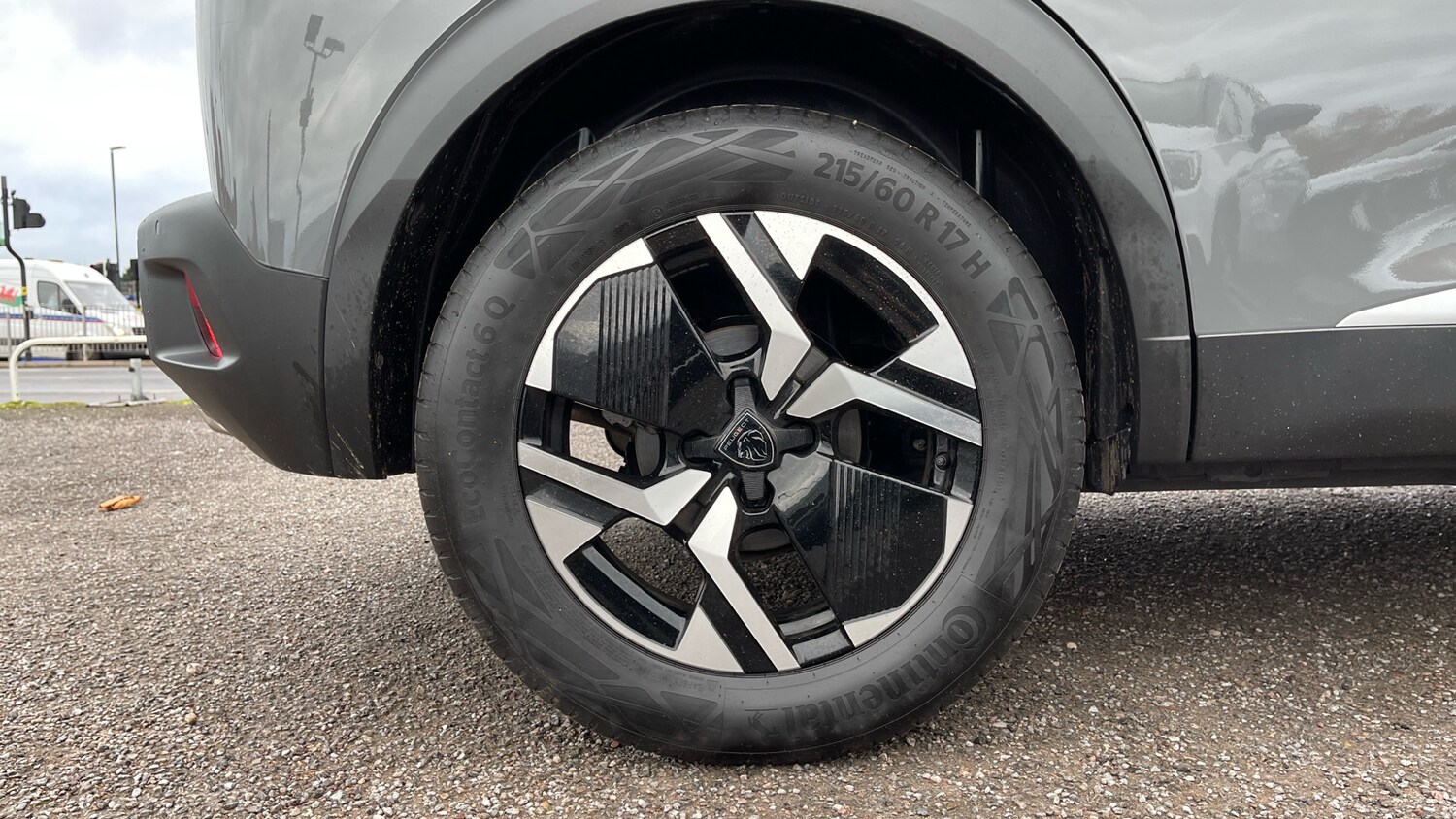 Used Peugeot 2008 2024 for sale - 76400031: Photo 16