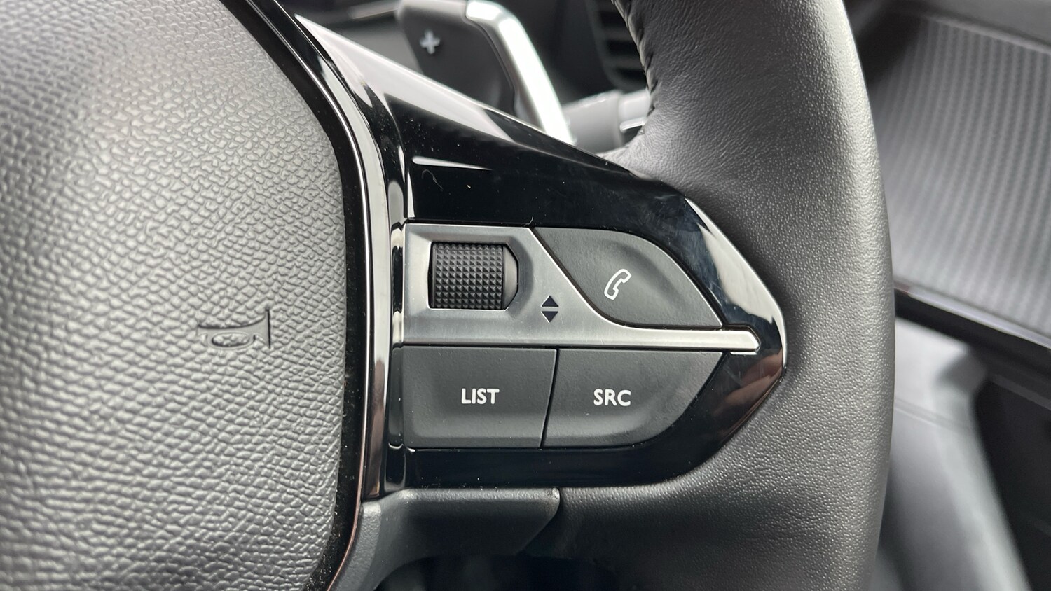 Used Peugeot 2008 2024 for sale - 76400031: Photo 24