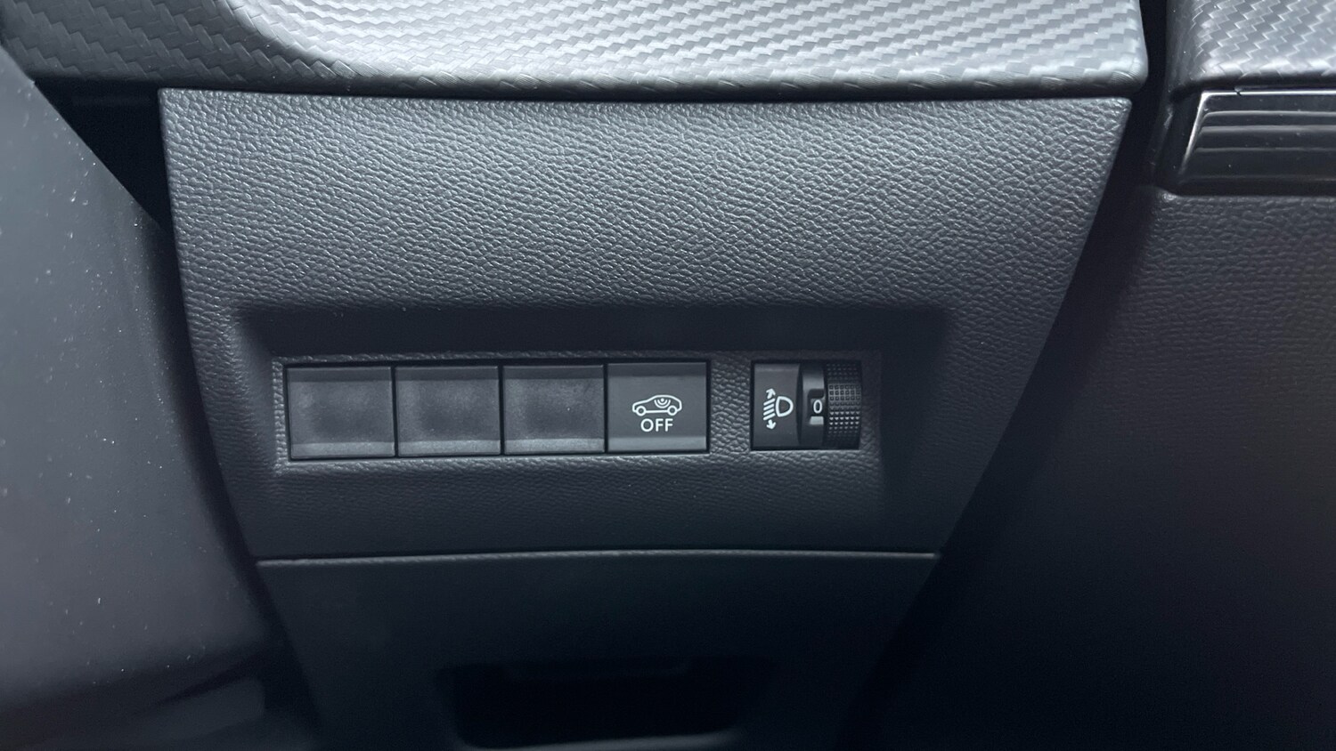 Used Peugeot 2008 2024 for sale - 76400031: Photo 32