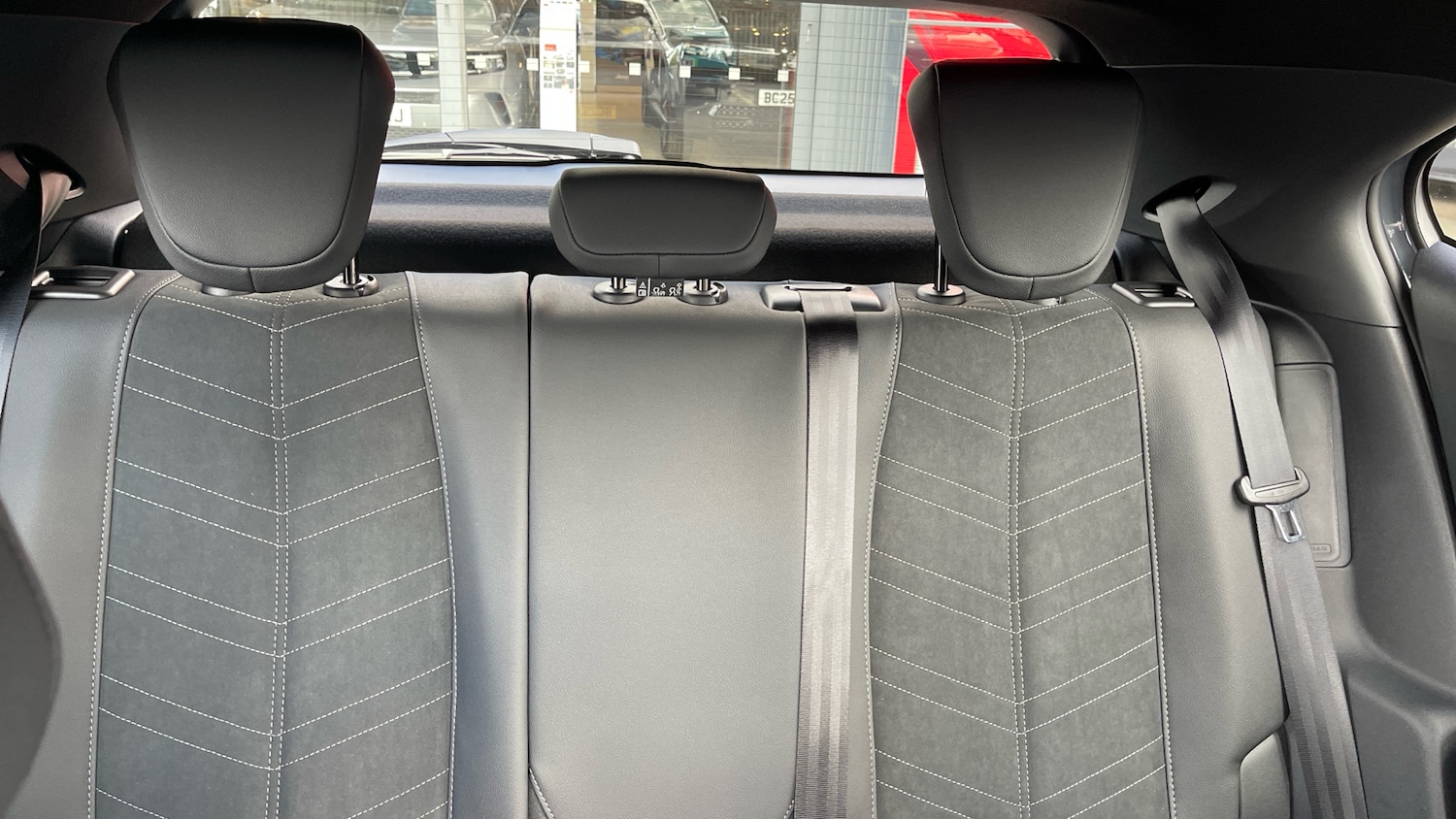 Used Vauxhall Mokka 2025 for sale - 76154013: Photo 25