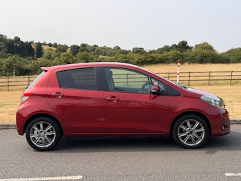 Used Toyota Yaris 2013 for sale - 79571215: Photo