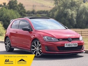 Used Volkswagen Golf 2016 for sale - 79657558: Photo