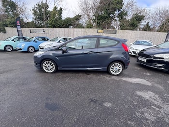 Used Ford Fiesta 2015 for sale - 79882489: Photo