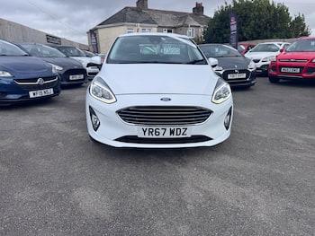 Used Ford Fiesta 2017 for sale - 79882508: Photo