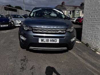 Used Land Rover Discovery Sport 2018 for sale - 79882502: Photo