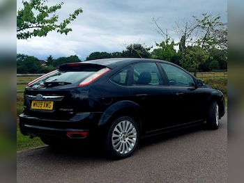 Used Ford Focus 2009 for sale - 75362887: Photo