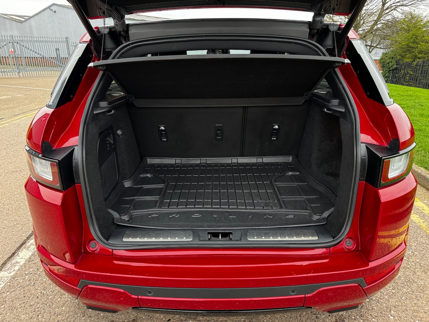 Used Land Rover Range Rover Evoque 2016 for sale - 77117531: Photo 9