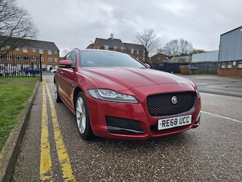 Used Jaguar XF 2018 for sale - 78446525: Photo