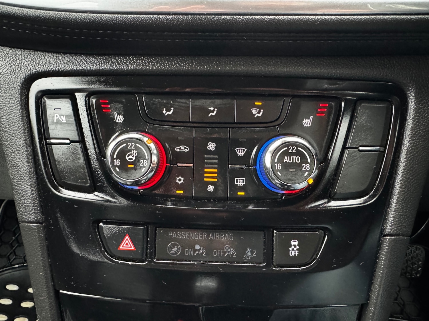 Used Vauxhall Mokka X 2018 for sale - 77053759: Photo 19