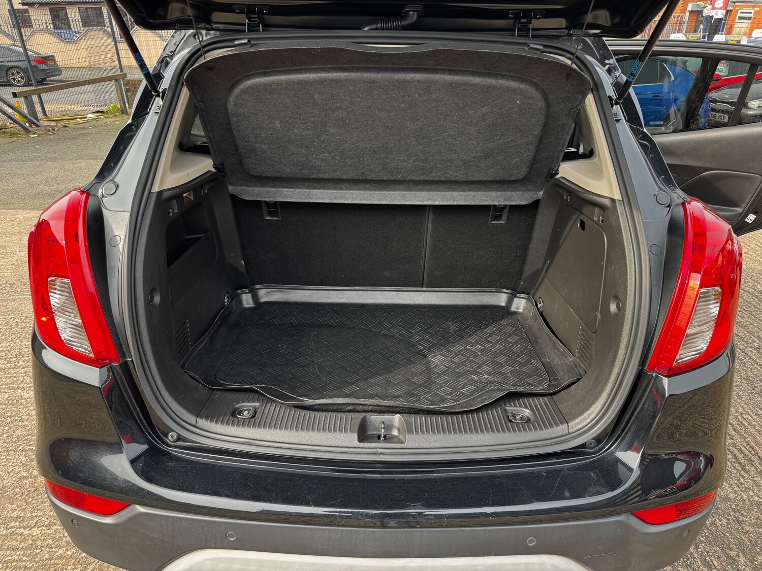 Used Vauxhall Mokka X 2017 for sale - 77991890: Photo 12