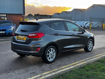 Used Ford Fiesta 2018 for sale - 77476850: Photo