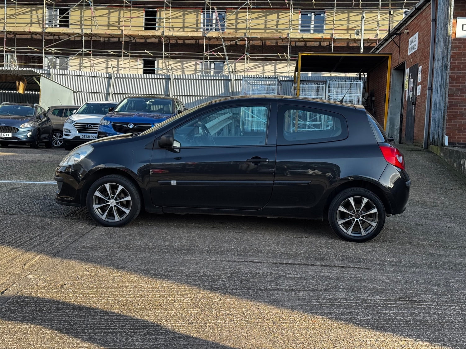 Used Renault Clio 2008 for sale - 78070213: Photo 7