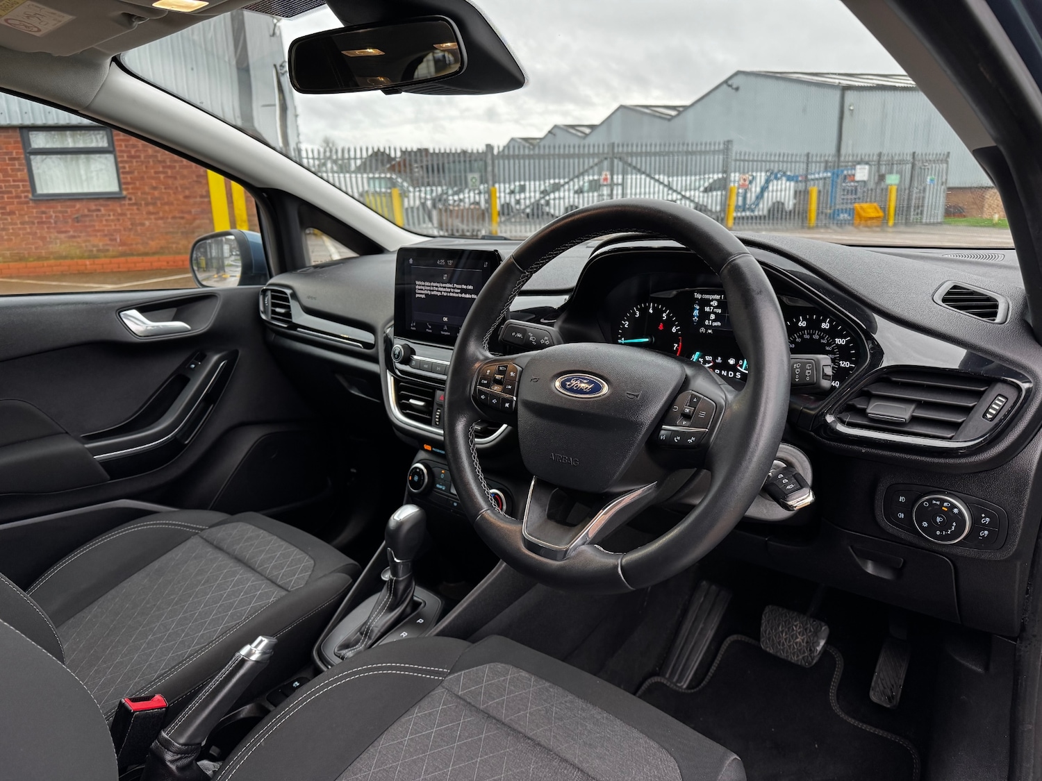 Used Ford Fiesta 2019 for sale - 77656504: Photo 11