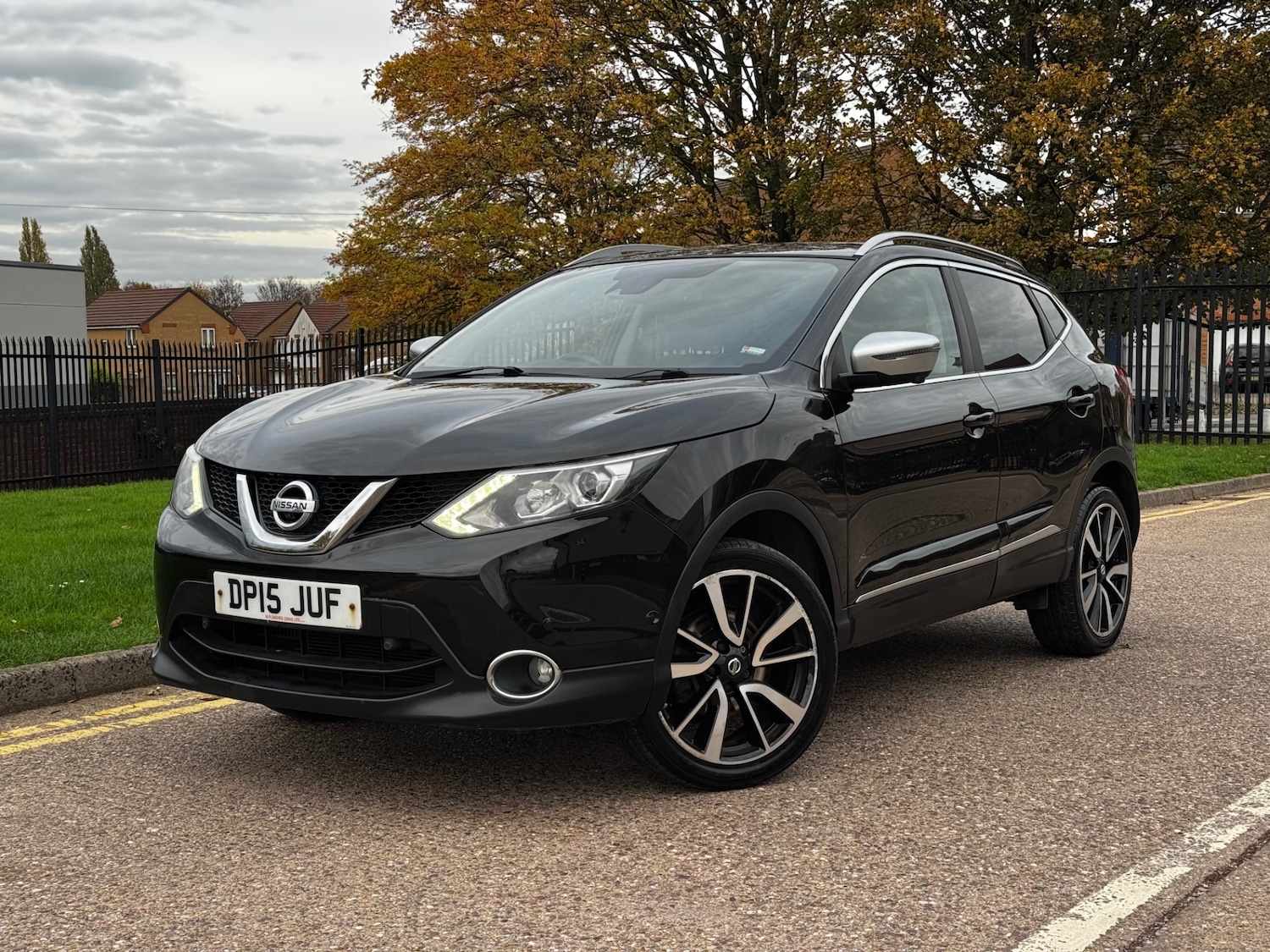 Used Nissan Qashqai 2015 for sale - 77106759: Photo 1