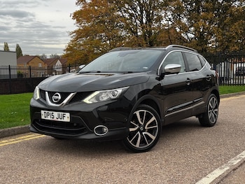 Used Nissan Qashqai 2015 for sale - 77106759: Photo